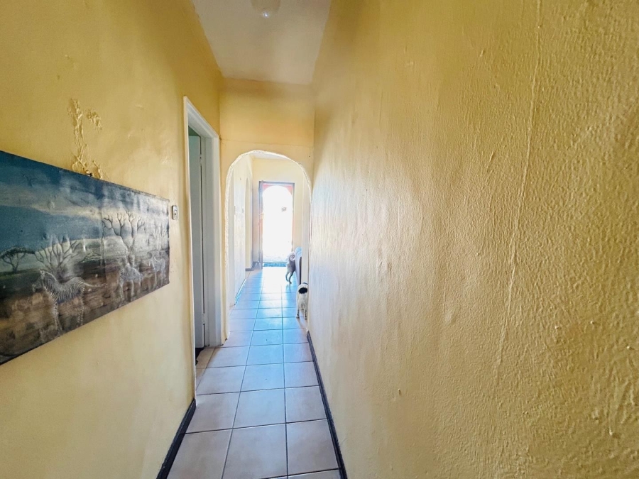 4 Bedroom Property for Sale in Eersterivier South Western Cape